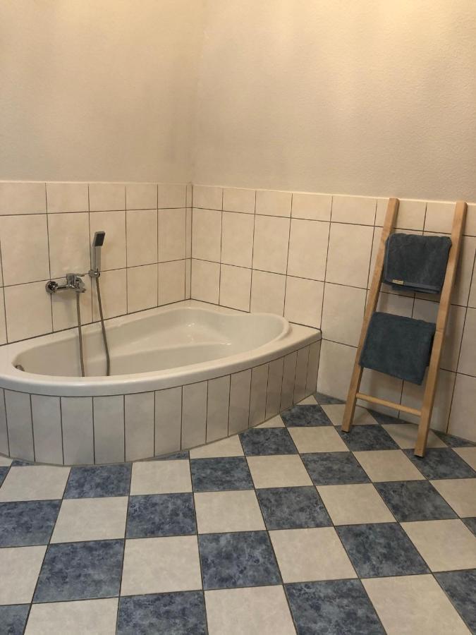 Wohnen Am Solbad II Lägenhet Bad Salzungen Exteriör bild